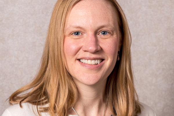 Dr. Dr. Christin Burd