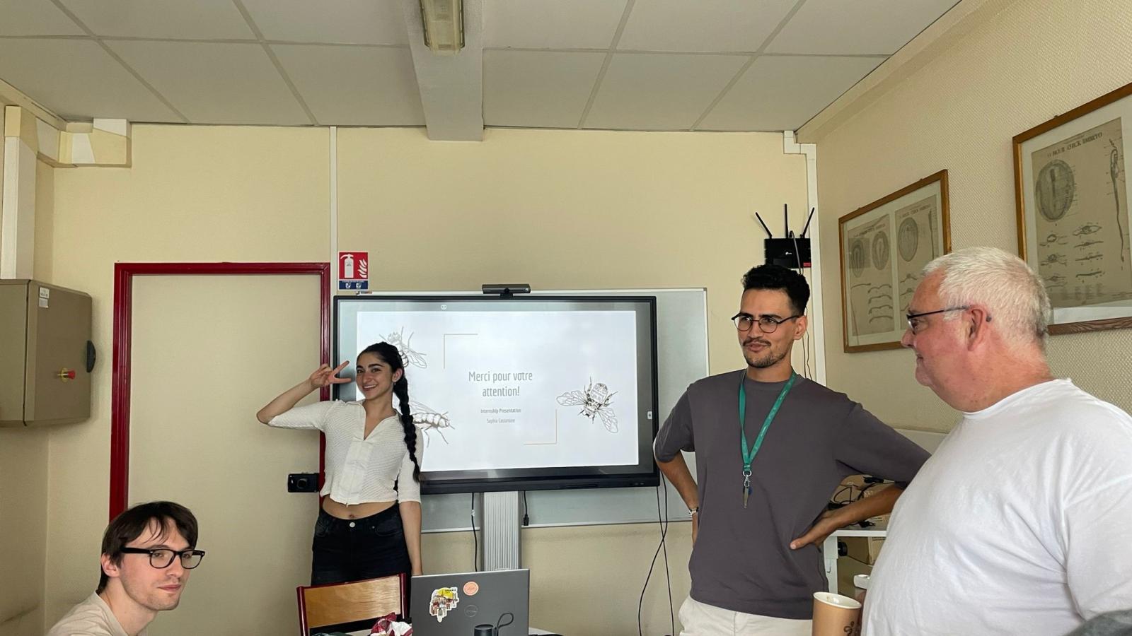Sophia Costantine (Biology major) presenting her research on Argonaute-linked neurodevelopmental disease and the use of drosophila to understand the basis of such dysfunctions. Sophia did research in the group of Dr. Carré at Sorbonne U. 